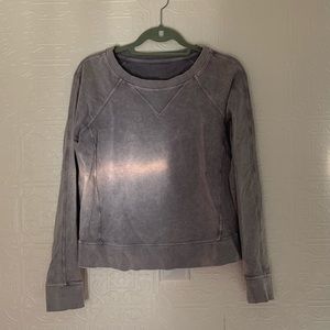 Lululemon sweatshirt